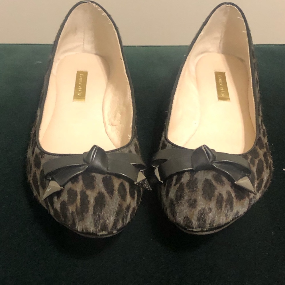 Louie et Cie Gray Leopard Flats Black Studded Bow